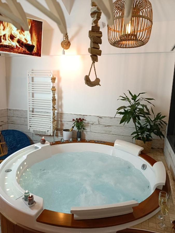 Le Marechal Duplex - Appartement Avec Jacuzzi - Caen Hyper Centre Exterior foto